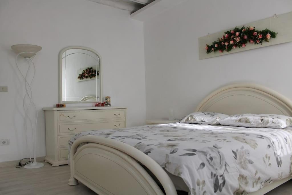 Apartment With Terrace In Chioggia'S Main Square Luaran gambar