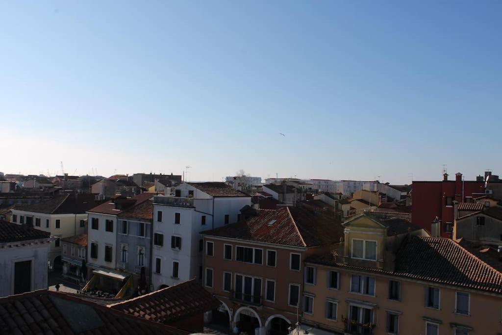 Apartment With Terrace In Chioggia'S Main Square Luaran gambar